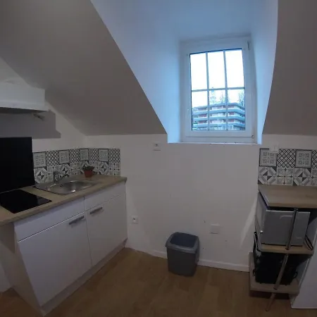 Apartment Mezzanine Des Eaux Vives *